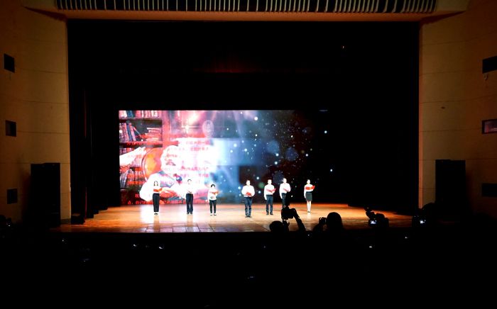 59朗誦表演。謝微旋 攝.jpg