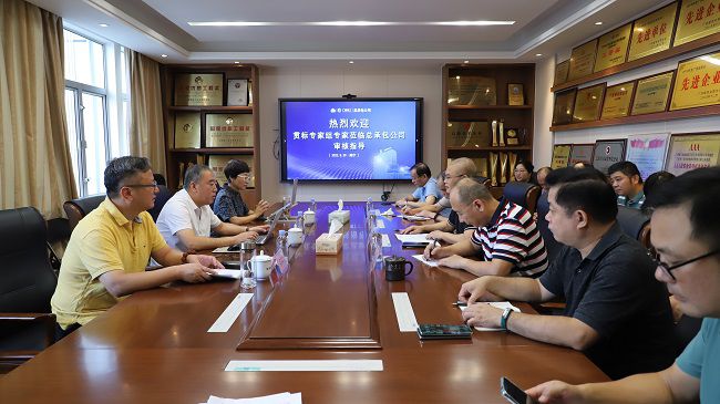 8.29會(huì)議現(xiàn)場650.jpg